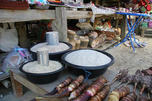 0874 onderweg Mae Hong Son.JPG